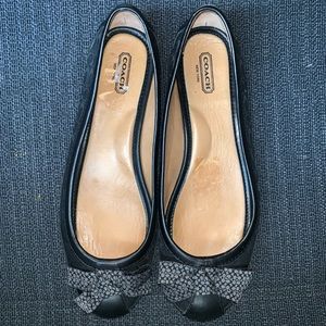 COACH women’s sz 9 Black Leather Signature Flats